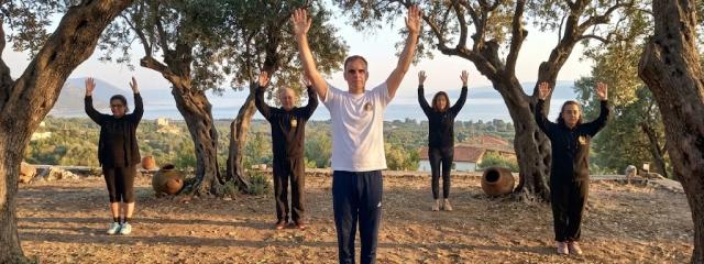 Γιατί να Ξεκινήσετε Qigong: Η Ολιστική Διαδρομή προς την Ευεξία